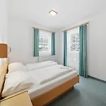 In A Quiet Location In Apartamento Mittersill