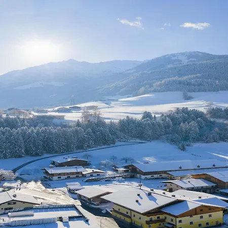 In A Quiet Location In Appartamento