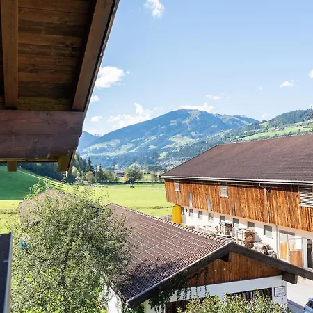 In A Quiet Location In Lägenhet