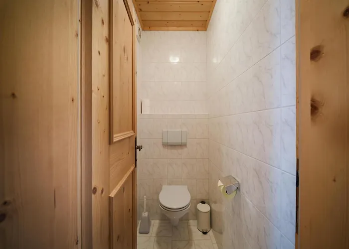 In A Quiet Location In Appartement *