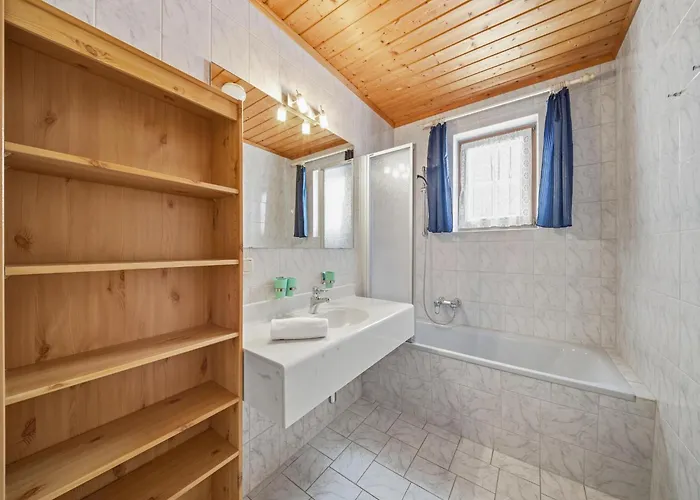 In A Quiet Location In Appartement Mittersill